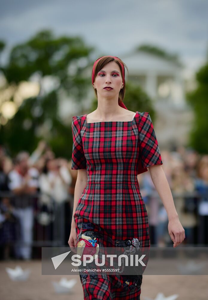 The Power of Beauty. Imperial fashion theatrical defile in Tsarskoye Selo