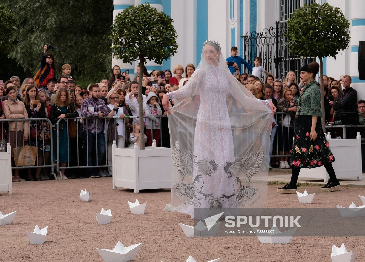 The Power of Beauty. Imperial fashion theatrical defile in Tsarskoye Selo