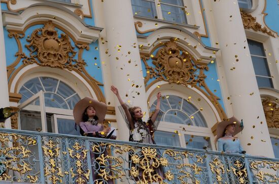 The Power of Beauty. Imperial fashion theatrical defile in Tsarskoye Selo