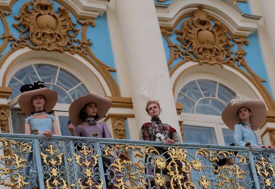 The Power of Beauty. Imperial fashion theatrical defile in Tsarskoye Selo