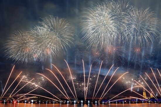 Scarlet Sails festival for high school graduates in St. Petersburg