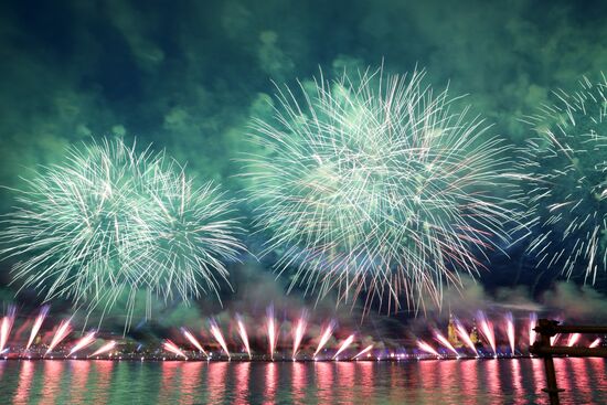 Scarlet Sails festival for high school graduates in St. Petersburg