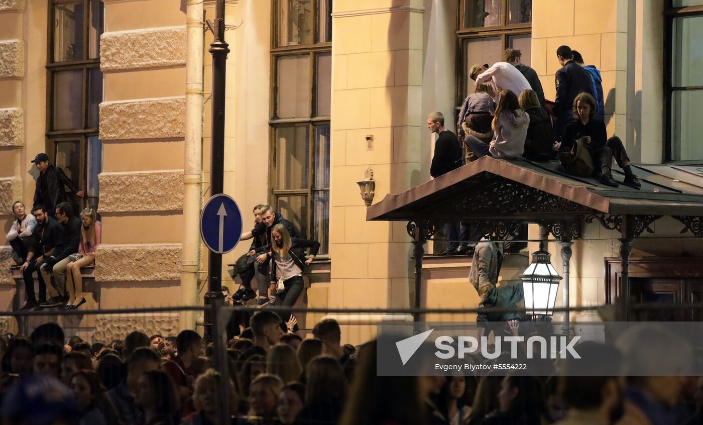 Scarlet Sails festival for high school graduates in St. Petersburg