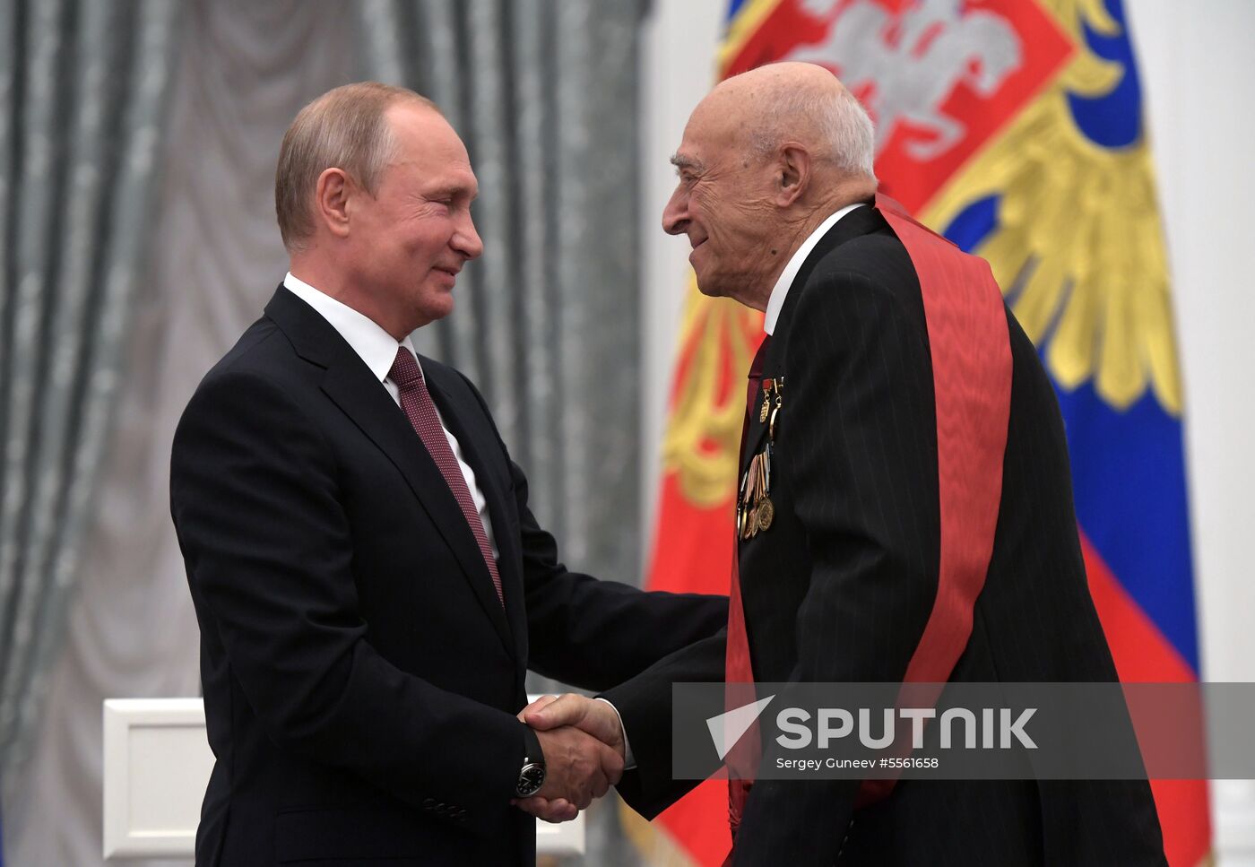 Vladimir Putin presents state prizes in Kremlin