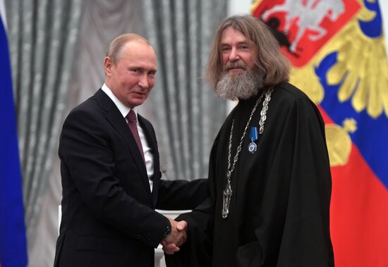 Vladimir Putin presents state prizes in Kremlin