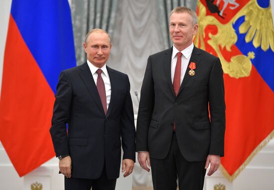 Vladimir Putin presents state prizes in Kremlin
