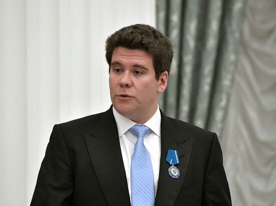 Vladimir Putin presents state prizes in Kremlin