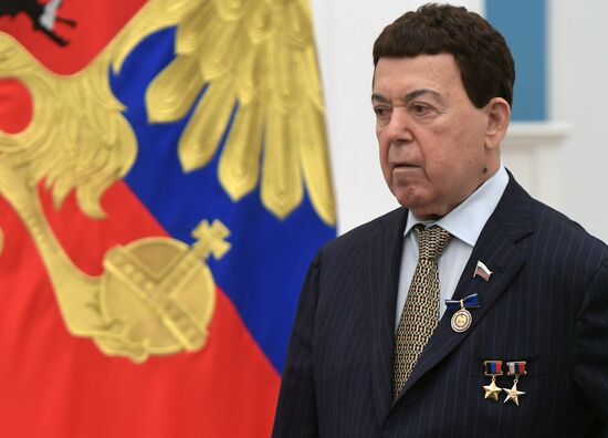 Vladimir Putin presents state prizes in Kremlin