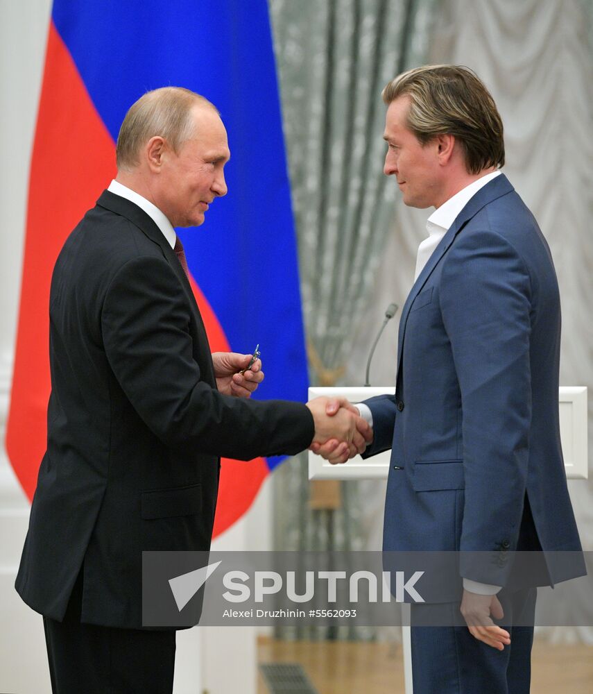 Vladimir Putin presents state prizes in Kremlin