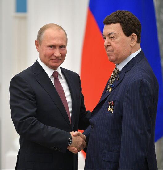 Vladimir Putin presents state prizes in Kremlin