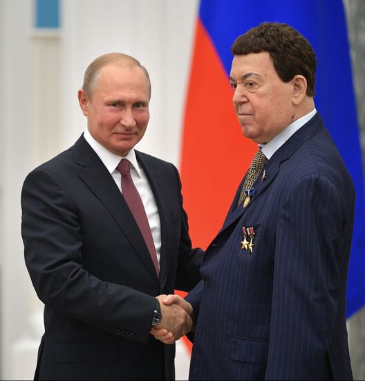 Vladimir Putin presents state prizes in Kremlin