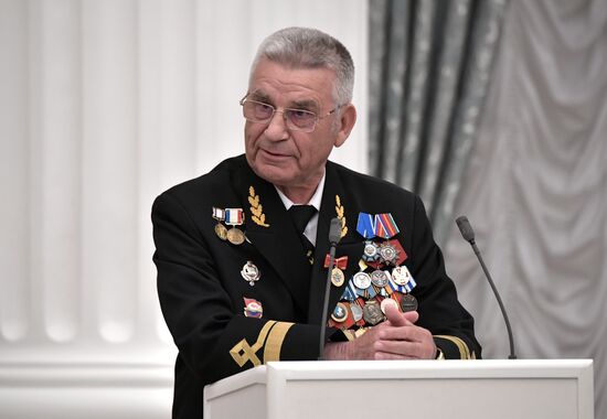 Vladimir Putin presents state prizes in Kremlin