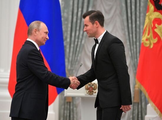 Vladimir Putin presents state prizes in Kremlin