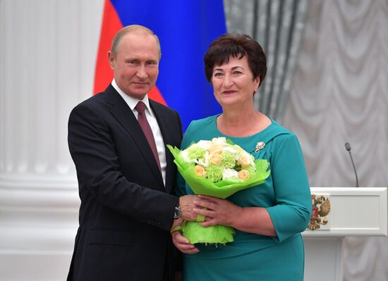 Vladimir Putin presents state prizes in Kremlin