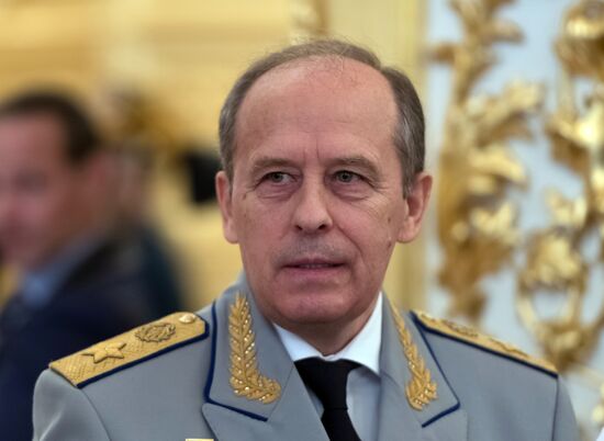 President Putin attends reception in honor of military graduates