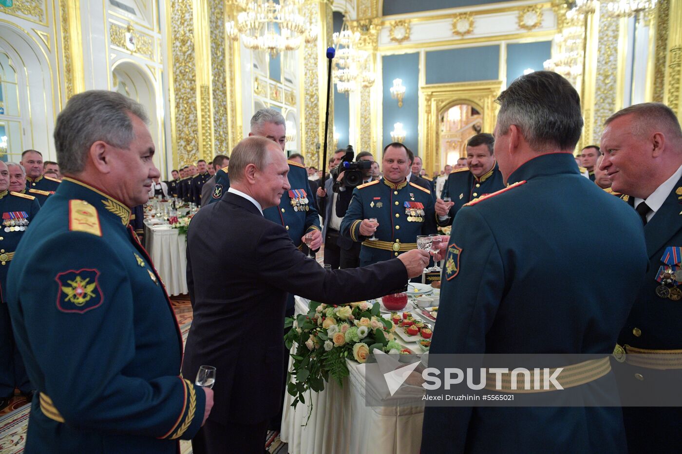 President Putin attends reception in honor of military graduates