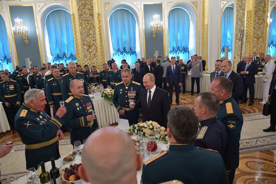 President Putin attends reception in honor of military graduates