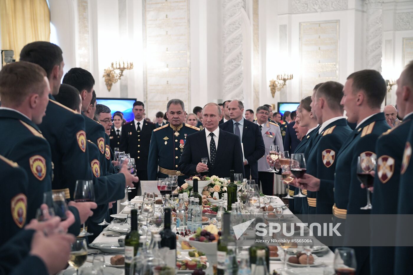 President Putin attends reception in honor of military graduates