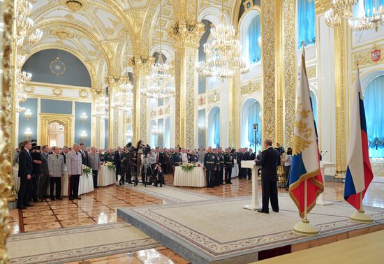 President Putin attends reception in honor of military graduates