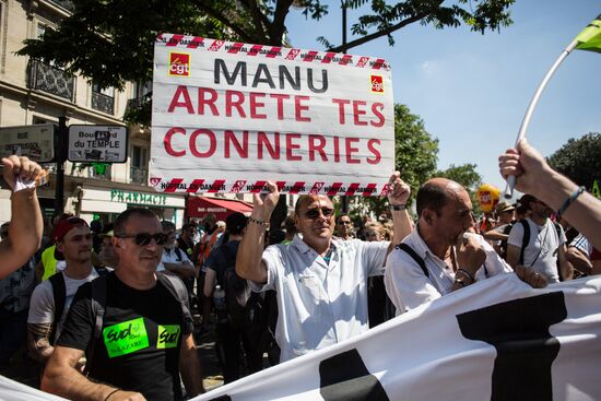 Anti-government rally in Paris