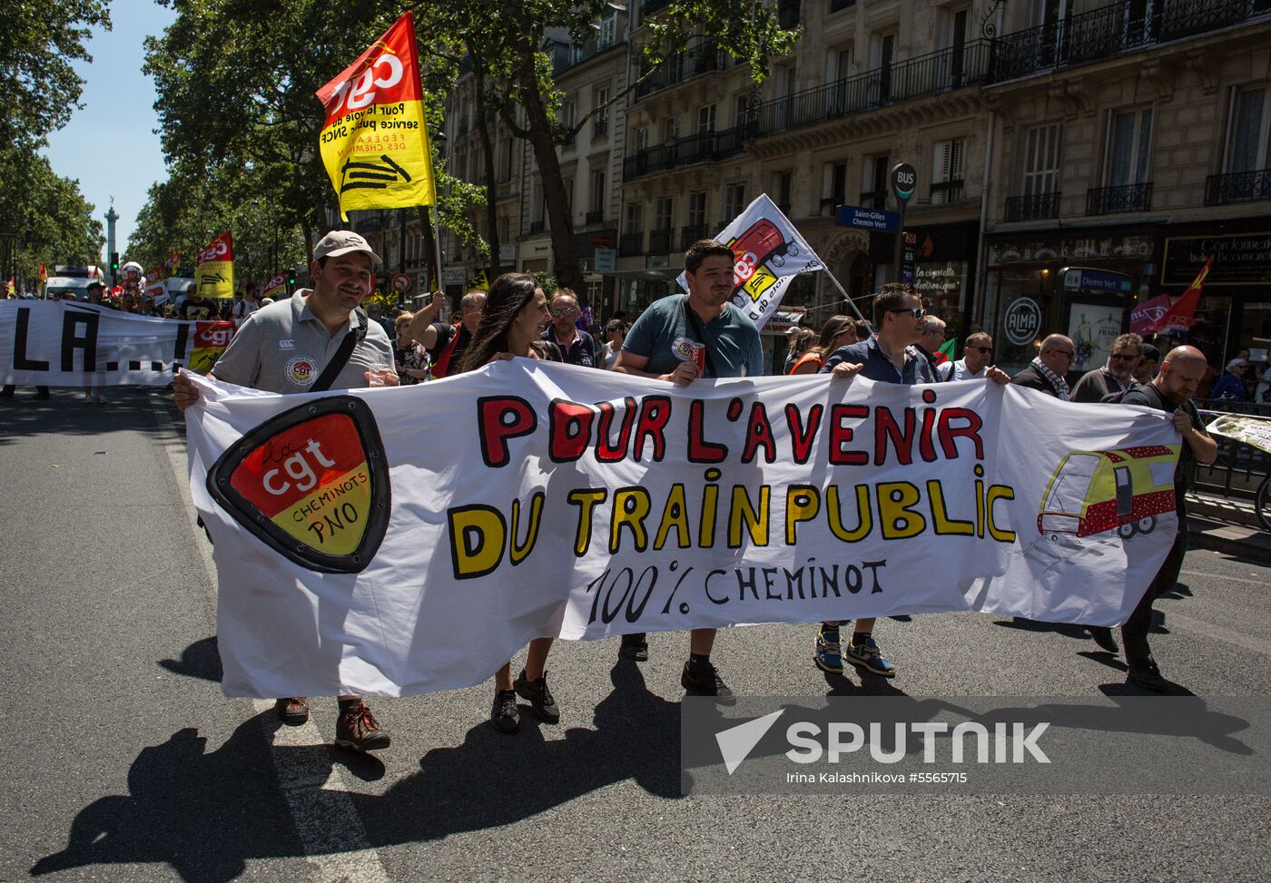 Anti-government rally in Paris