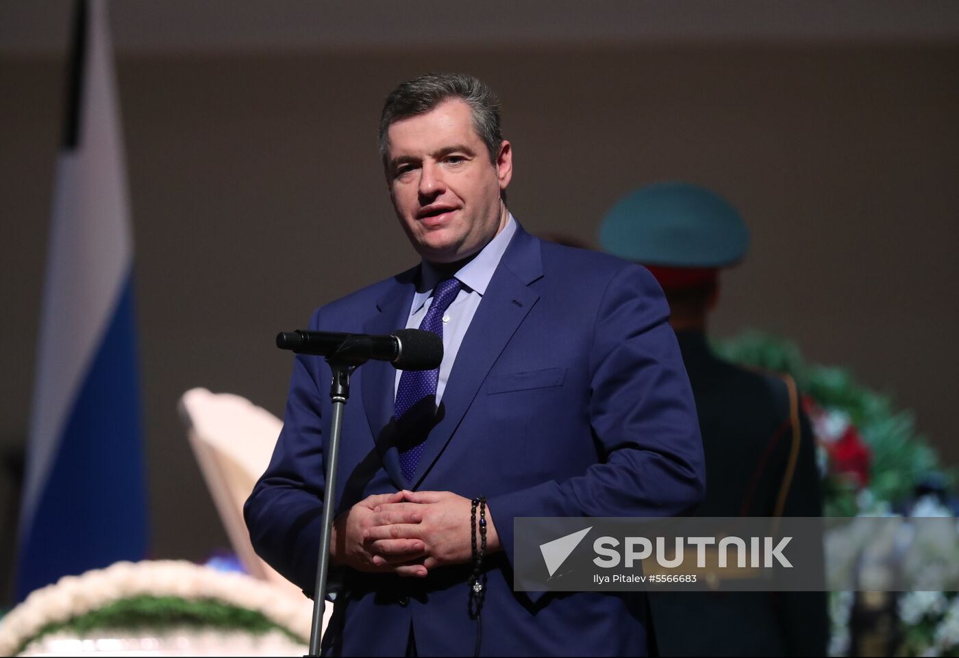 Farewell ceremony for poet Andrei Dementyev