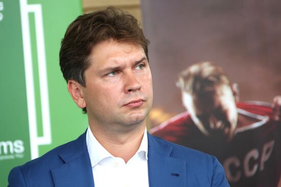 News conference with crew of film 'Streltsov'