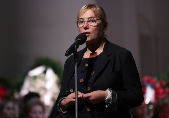 Farewell ceremony for poet Andrei Dementyev