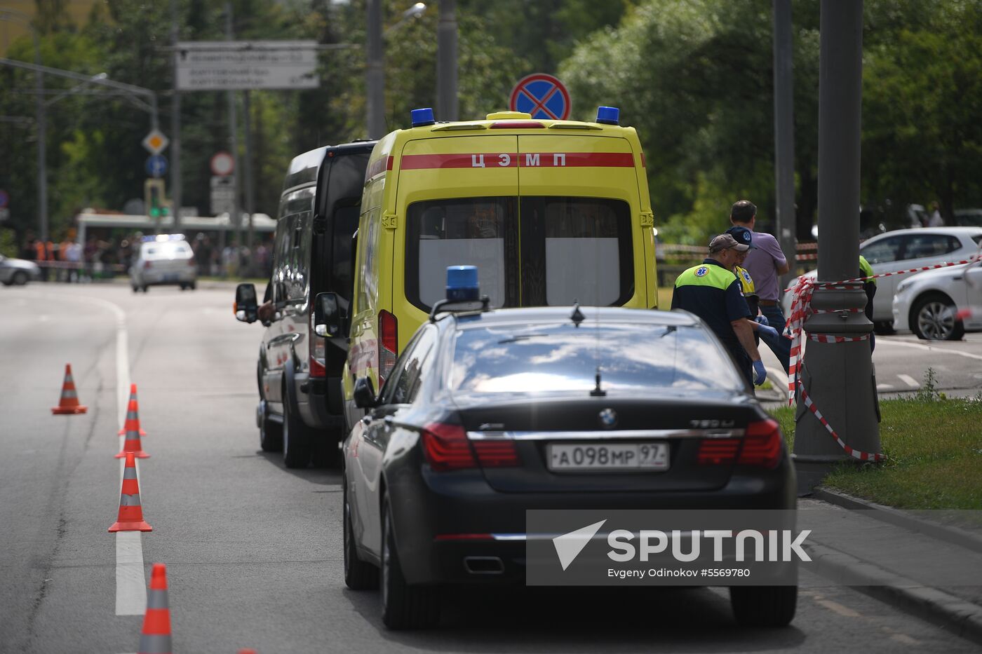 Incident at Dixi grocery store