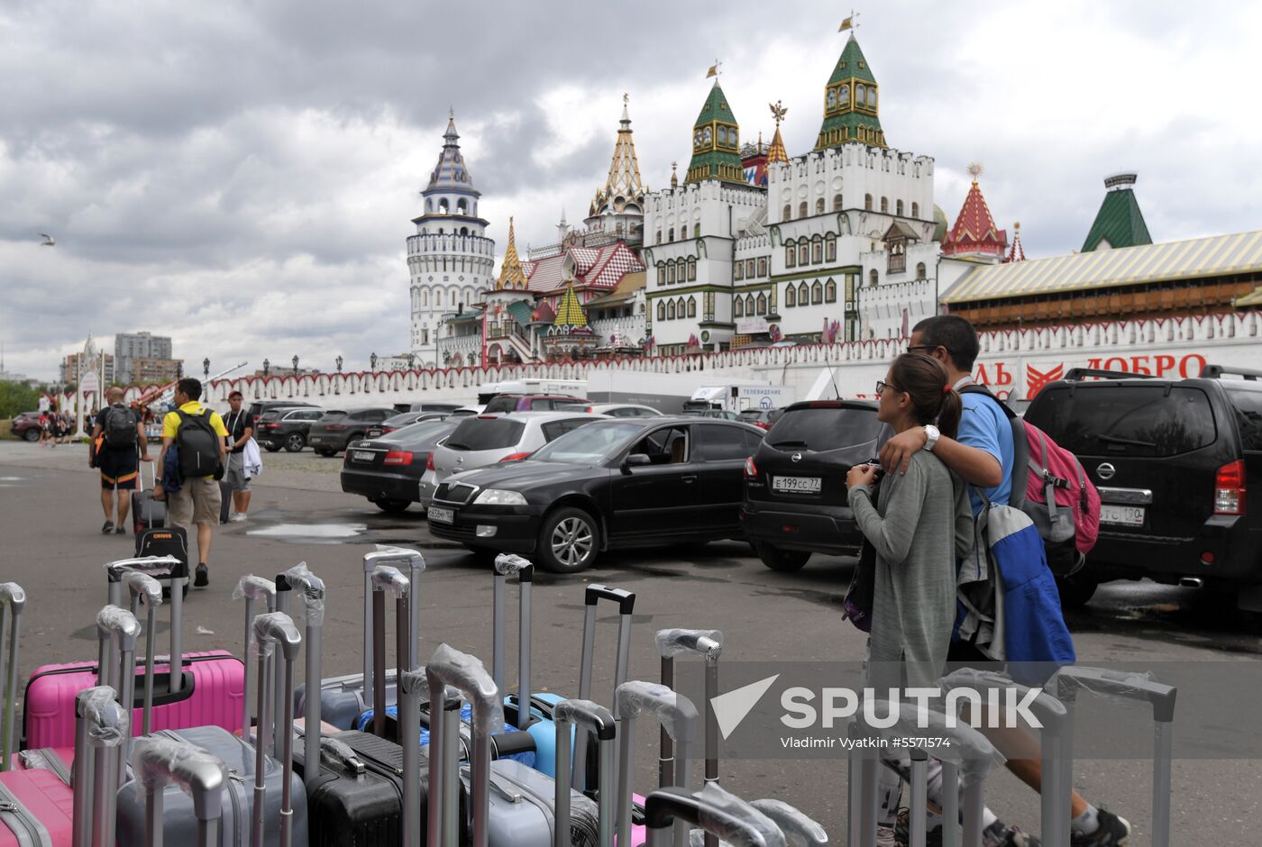 Souvenirs sold at Izmailovo Kremlin