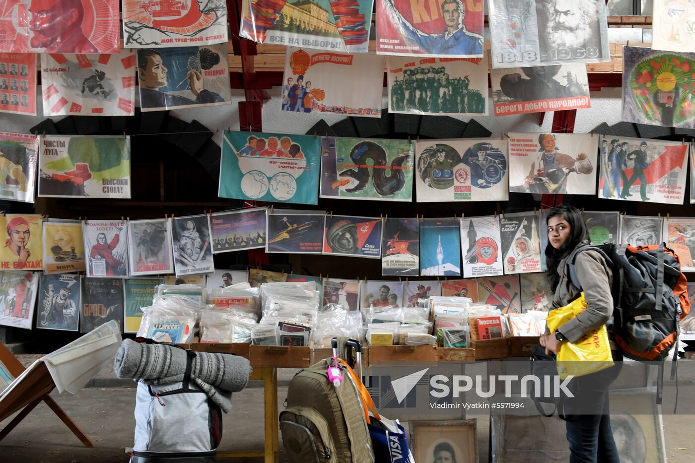 Souvenirs sold in Izmailovo Kremlin