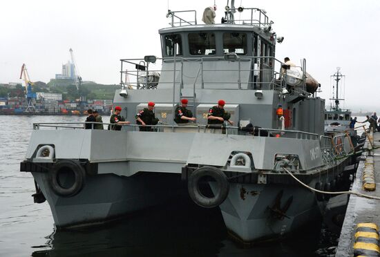 Underwater demining of munitions in Vladivostok's Golden Horn Bay
