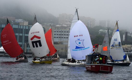 Sailing cruiser yacht championship in Vladivostok