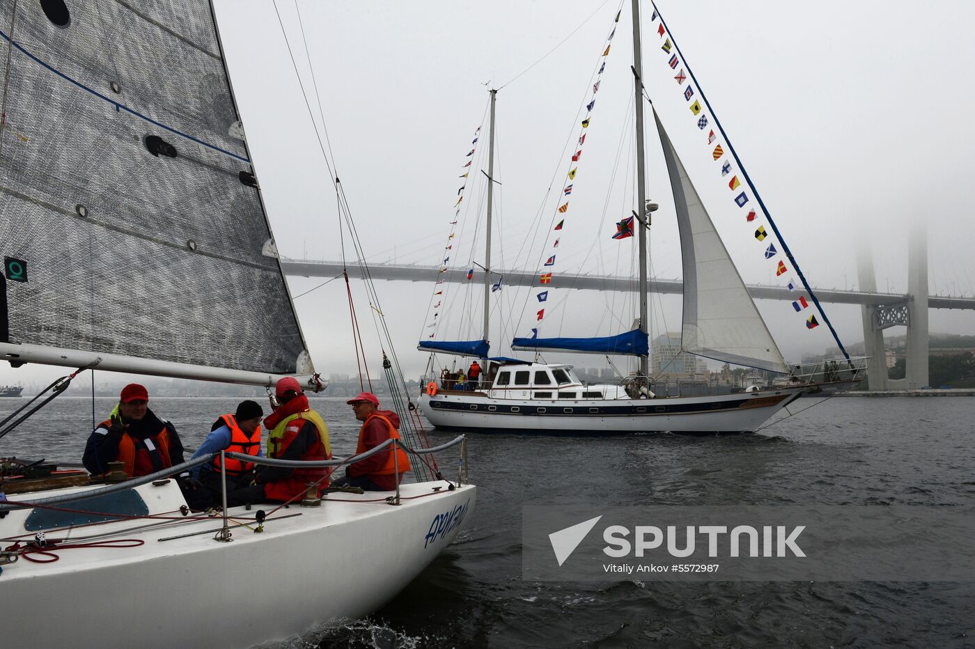 Sailing cruiser yacht championship in Vladivostok