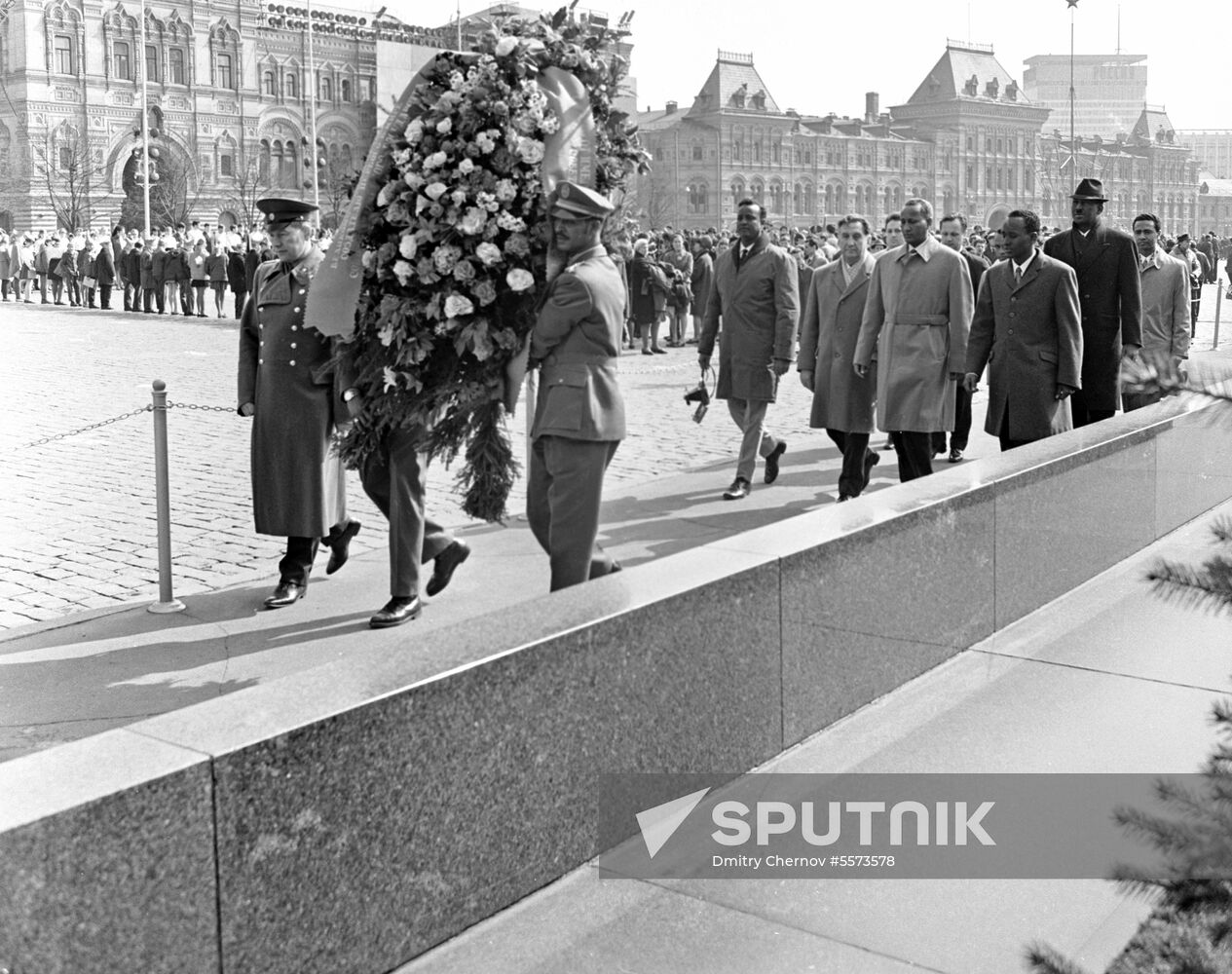 Celebrations to mark Vladimir Lenin's 100th birthday