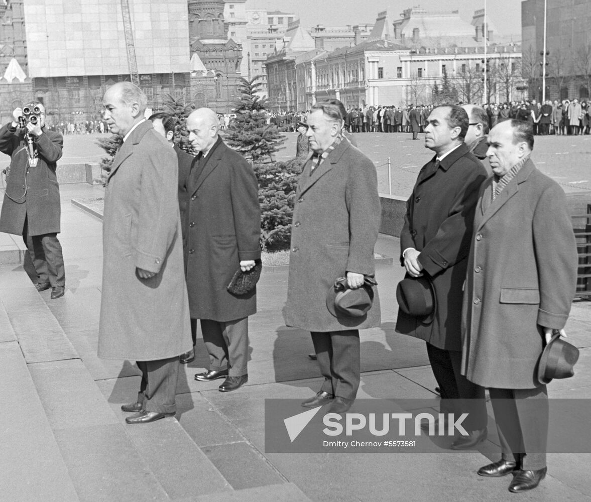 Celebrations to mark Vladimir Lenin's 100th birthday