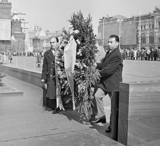 Celebrations to mark Vladimir Lenin's 100th birthday