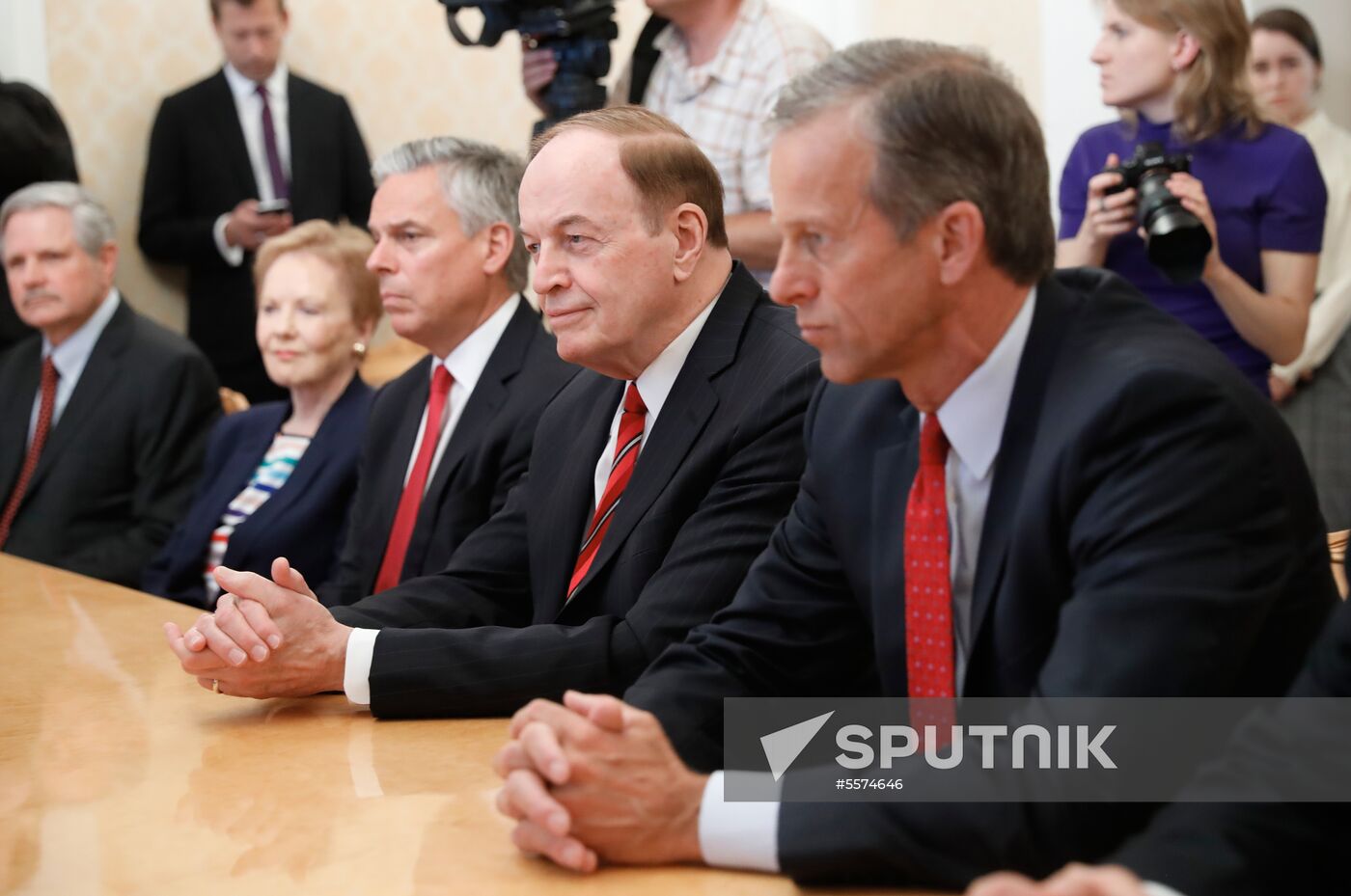 Foreign Minister Sergei Lavrov meets with members of US Congress