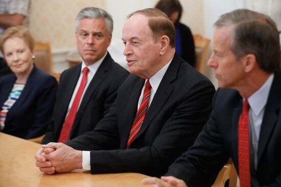 Foreign Minister Sergei Lavrov meets with members of US Congress