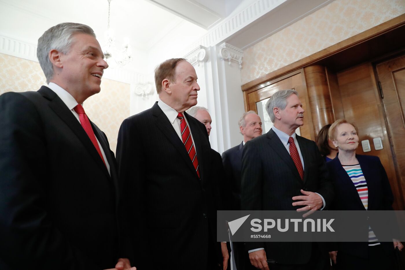 Foreign Minister Sergei Lavrov meets with members of US Congress