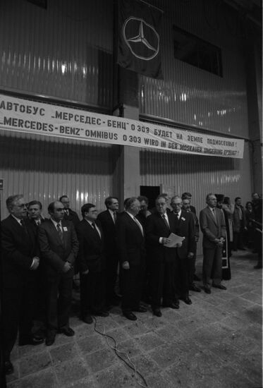 Mercedes-Benz AG and GoLAZ