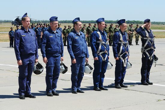 Russian aircraft return from Syria