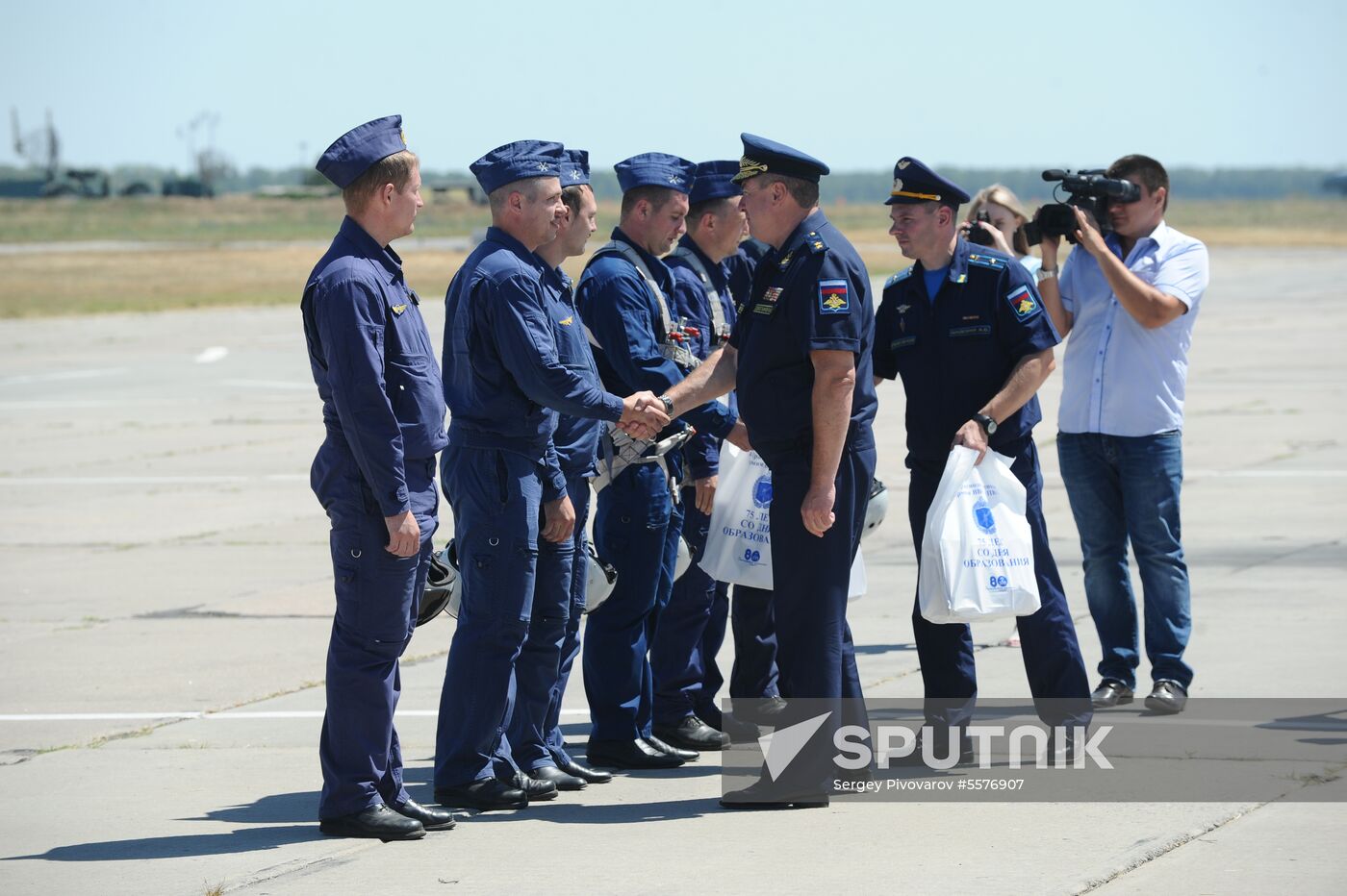Russian aircraft return from Syria