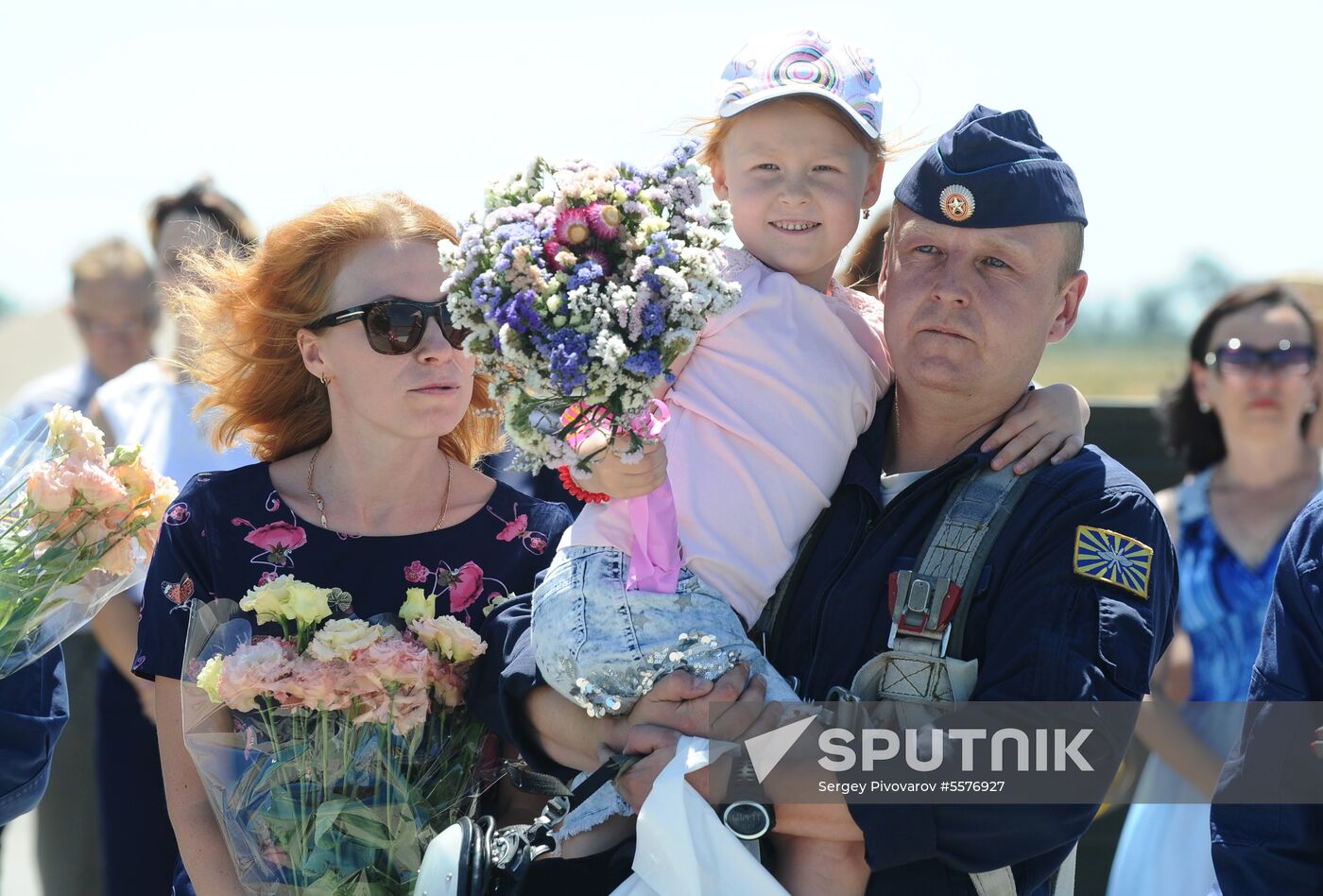 Russian aircraft return from Syria