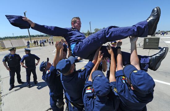 Russian aircraft return from Syria