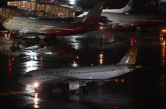 First Cham Wings Airlines flight arrives in Moscow from Damascus