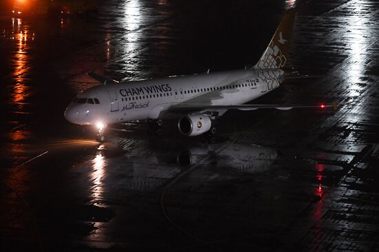 First Cham Wings Airlines flight arrives in Moscow from Damascus