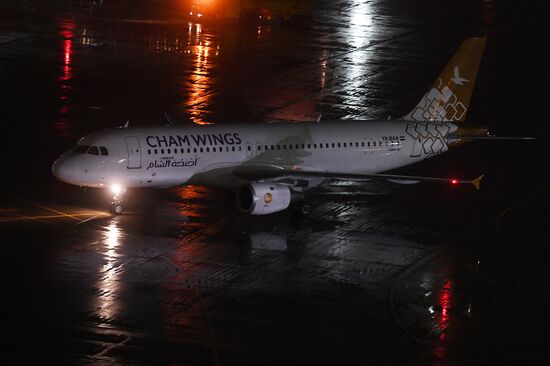 First Cham Wings Airlines flight arrives in Moscow from Damascus