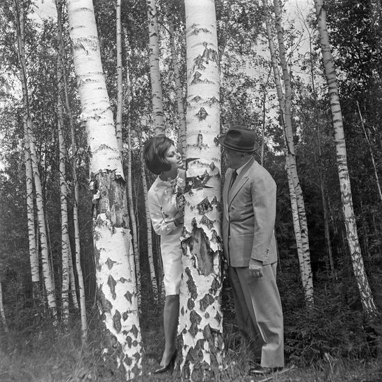 Italian cinema actress Sophia Loren and Italian filmmaker Carlo Ponti