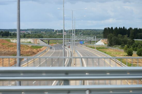 Central Ring Road and M-11 Moscow-St. Petersburg highway under construction